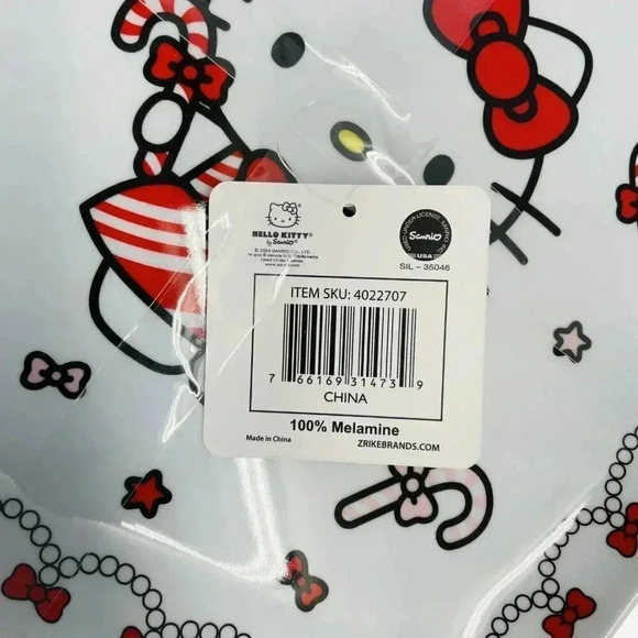 Hello Kitty Pink Melamine Candy Cane Christmas Dinner Plates Set of 4 - Picture 4 of 4
